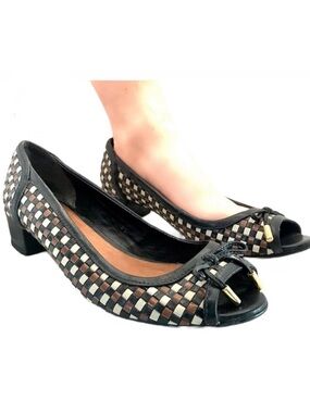 CORELLO BROWN, CREAM & BLACK WOVEN LEATHER  PEEP-TOE, TASSELED BLOCK HEEL SHOES